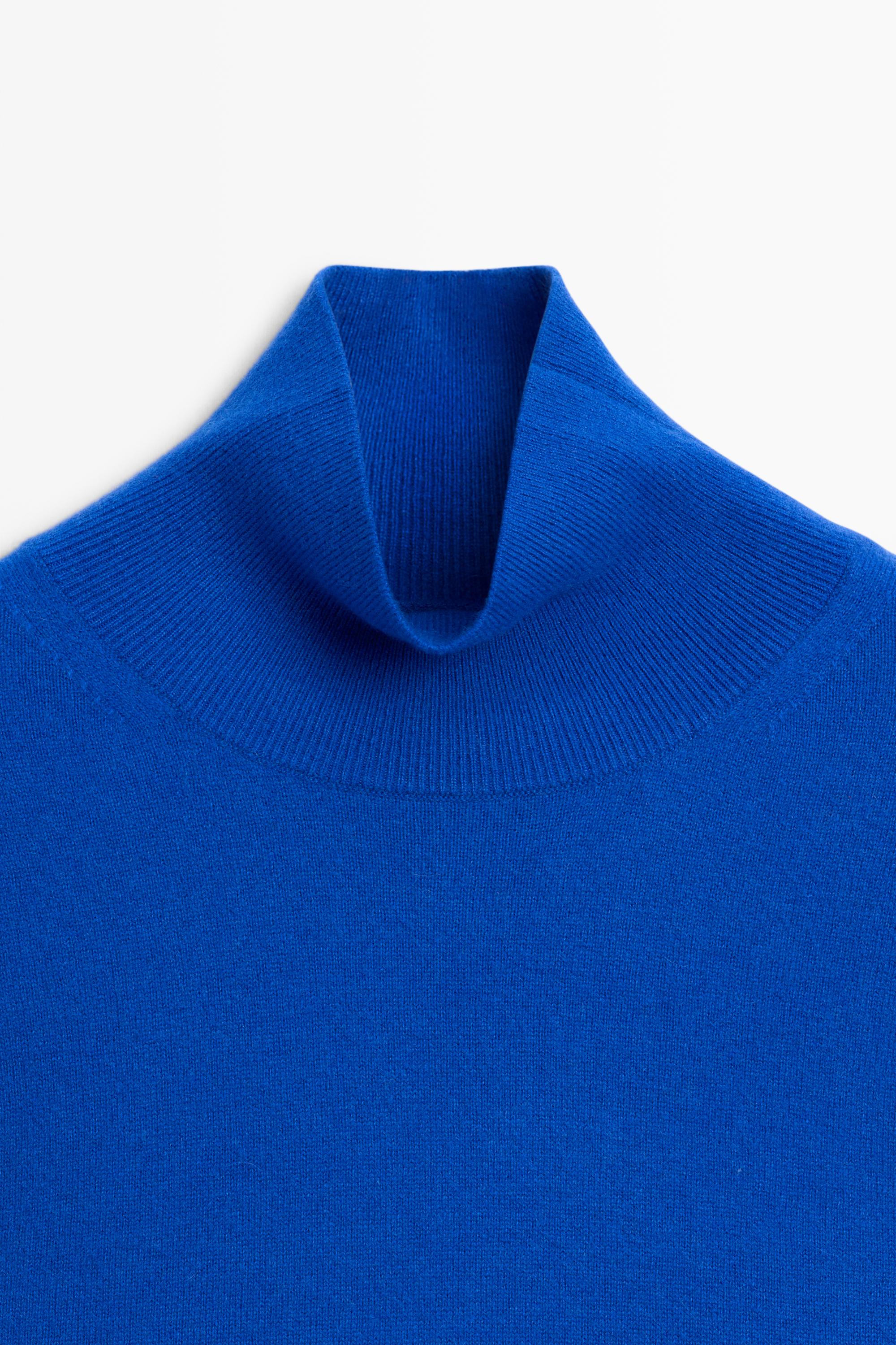 Pull à col montant en maille 100 % cachemire